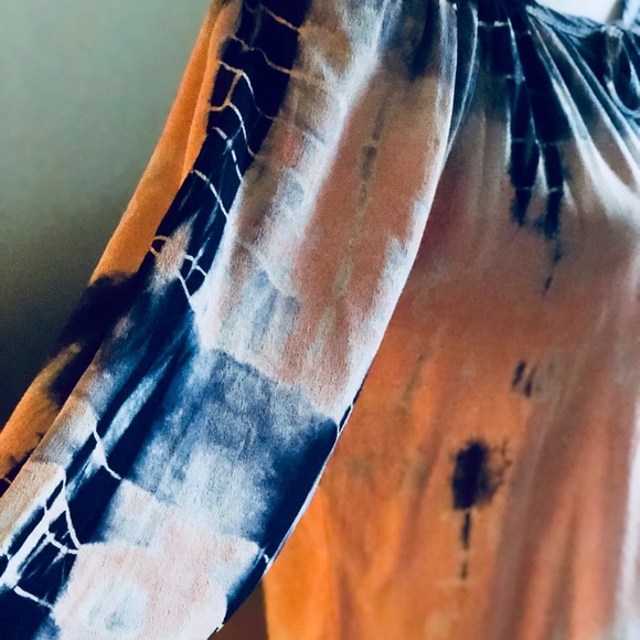 🆕 ❗️LAST ONE❗️ALUNA LEVI PEASANT TOP ☮️ - Picture 3 of 6